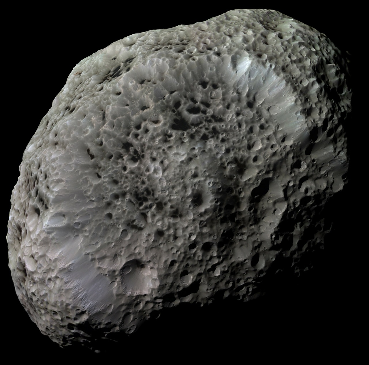 29 aprilie - ziua în care un asteroid uriaș va trece pe langă Pământ, „purtând o mască”